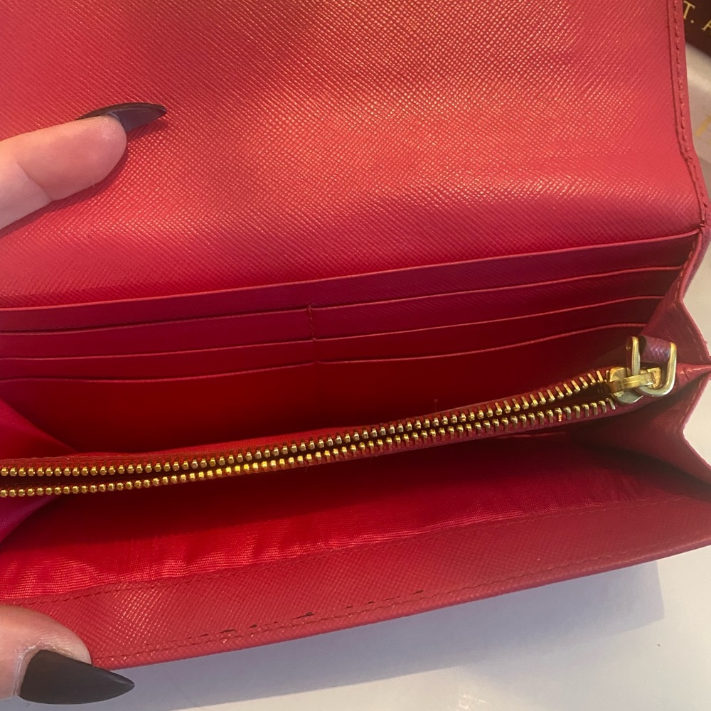 💯 AUTH. Prada pink jeweled saffiano leather wallet - Picture 3 of 14